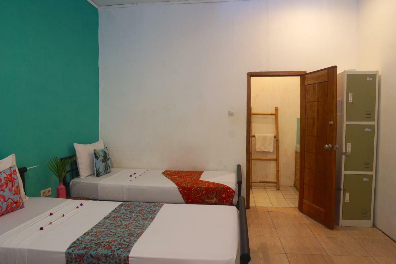 La Favela Hostel Gili Trawangan Buitenkant foto