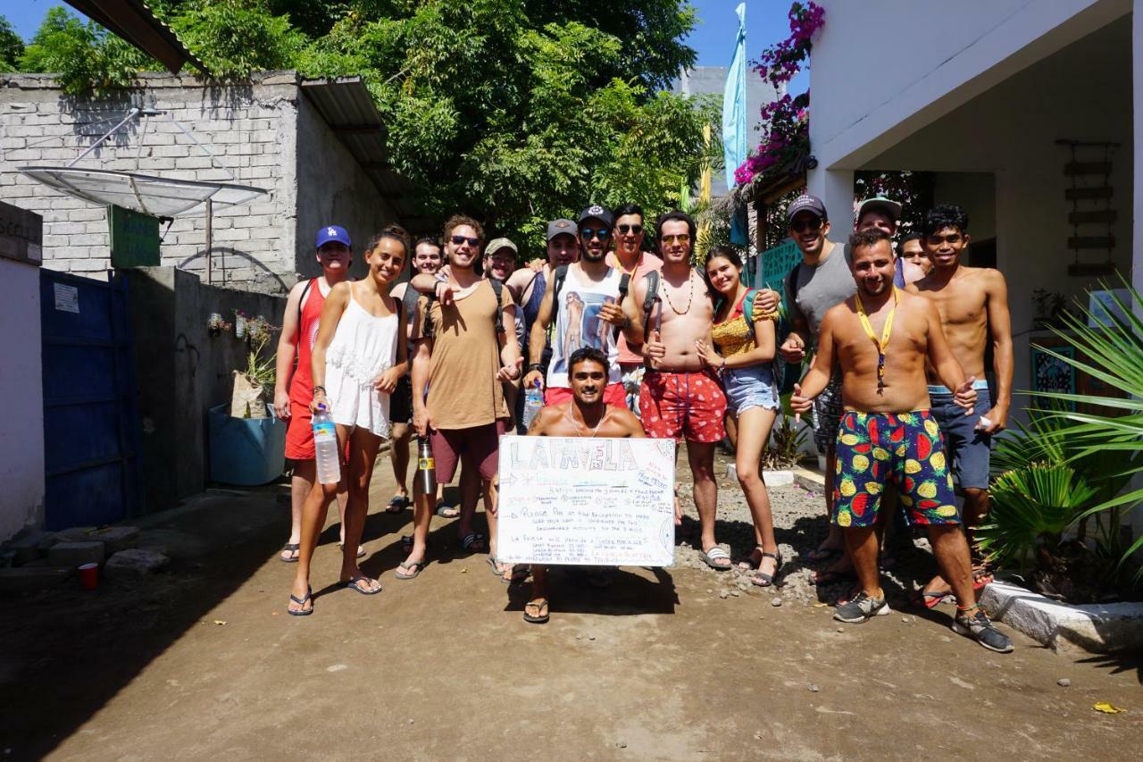 La Favela Hostel Gili Trawangan Buitenkant foto