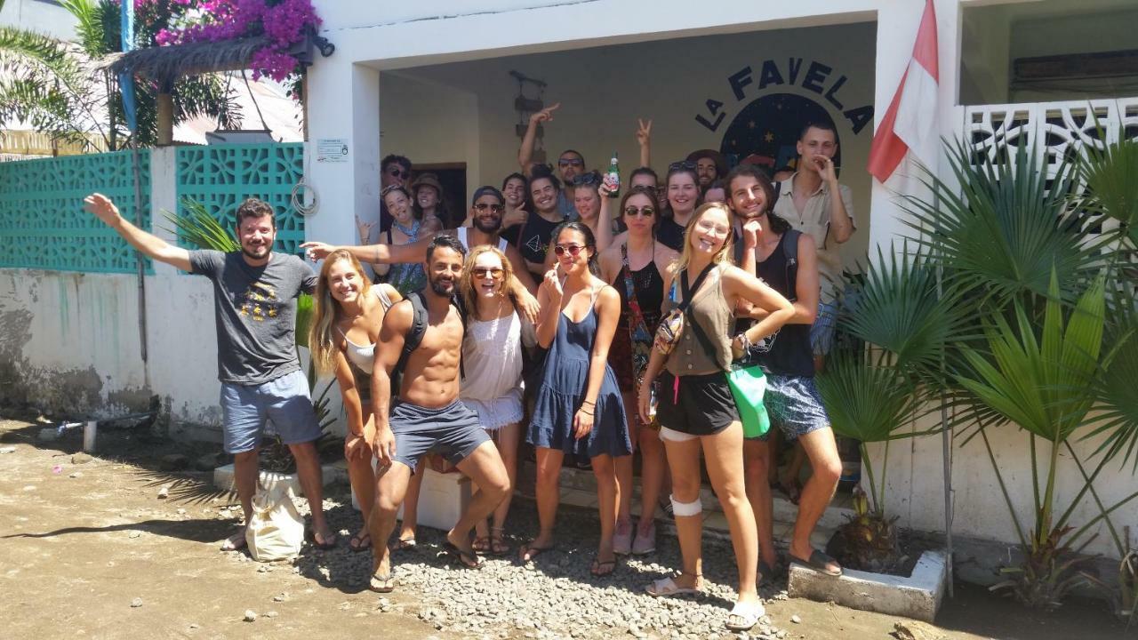 La Favela Hostel Gili Trawangan Buitenkant foto