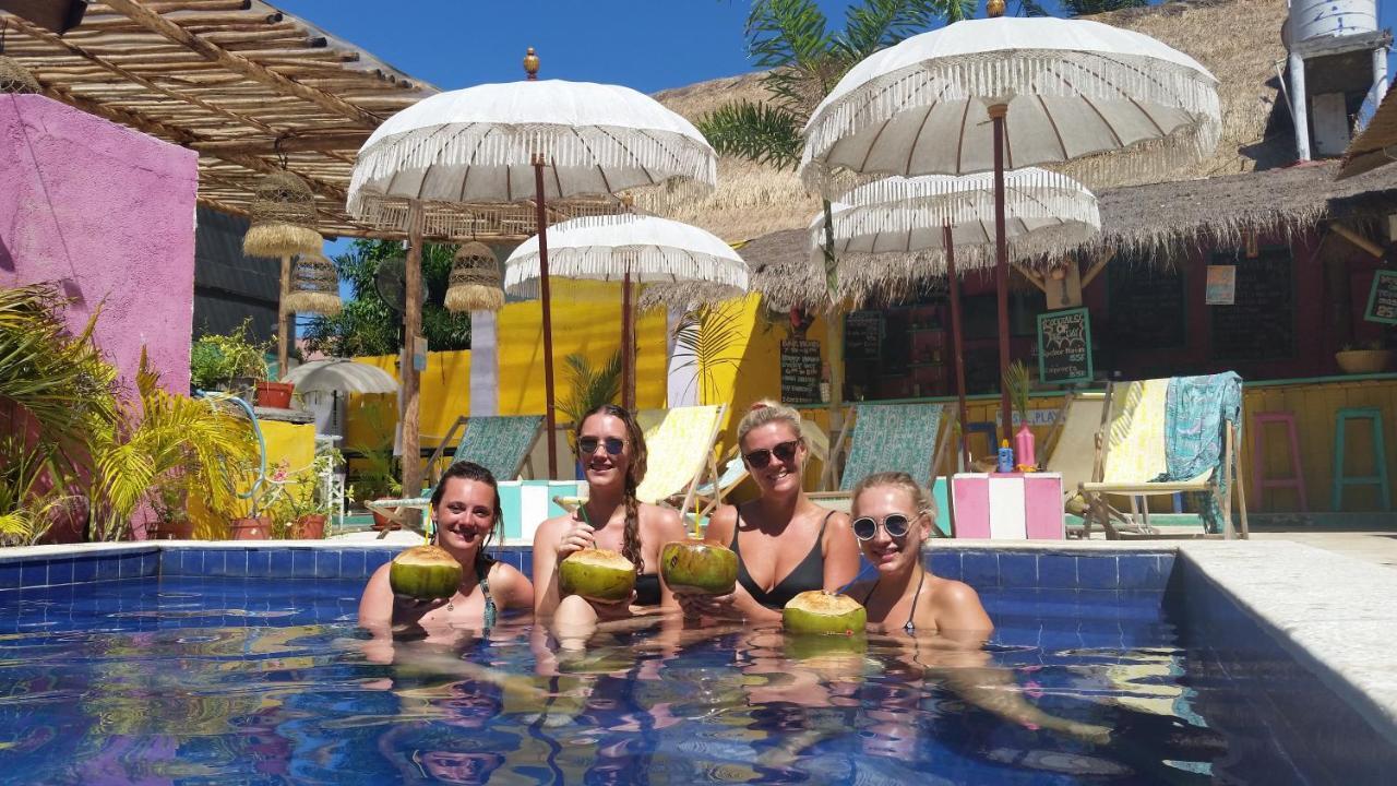 La Favela Hostel Gili Trawangan Buitenkant foto